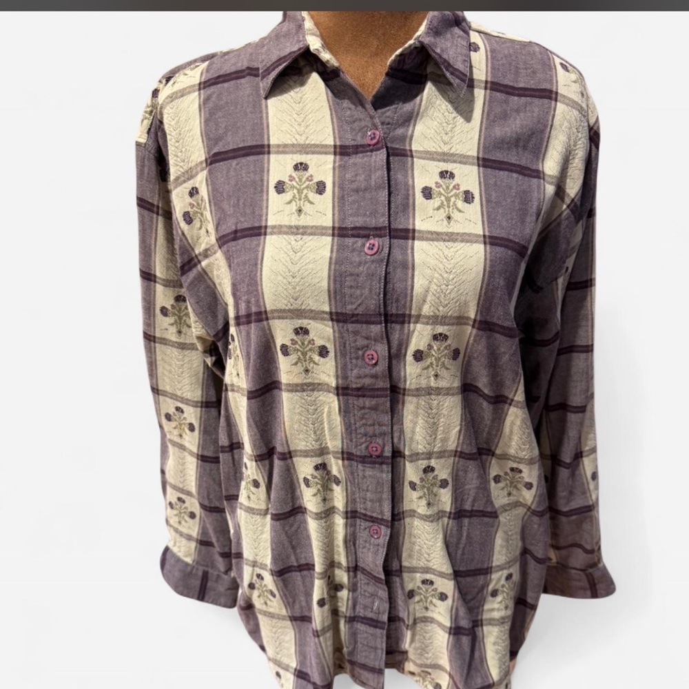 Dress Barn Purple Cream Floral Cotton Button Up Shirt grannycore
